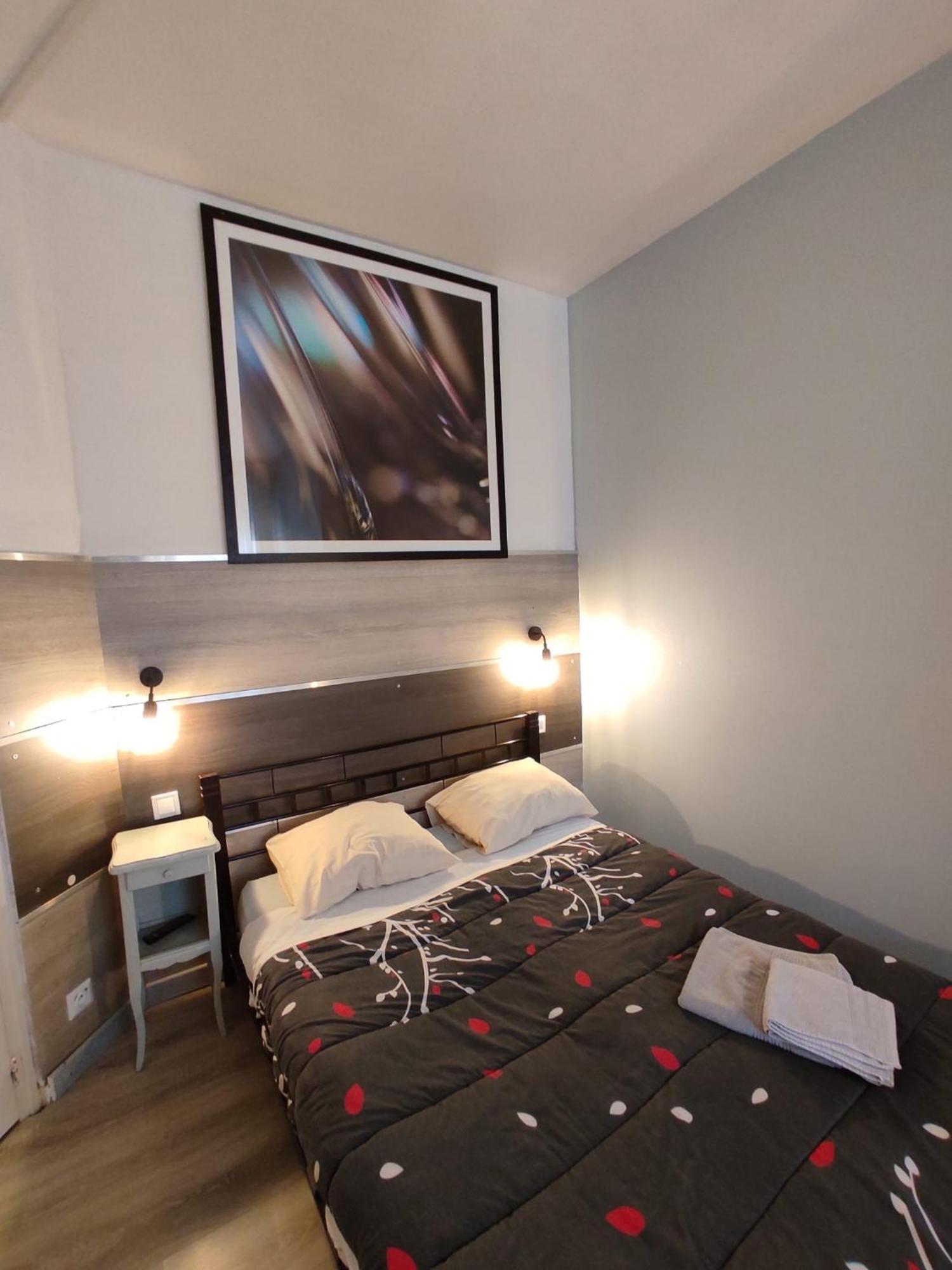 Hotel Le Bon Moine Reims Buitenkant foto